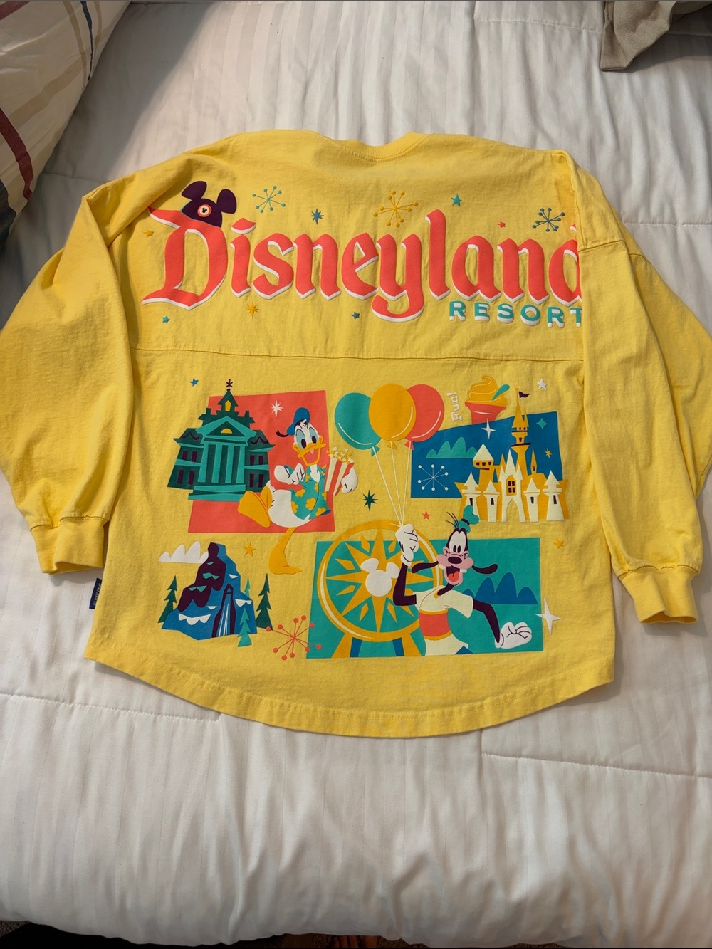 Disney Yellow Women’s Long-Sleeve Disneyland Resort Spirit Jersey